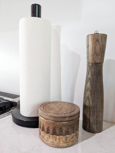 marble paper towel holder on kitchen counter