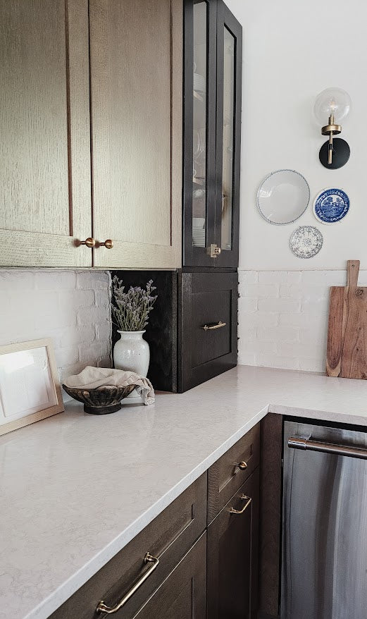 spring home decor in modern farmhouse kitchen