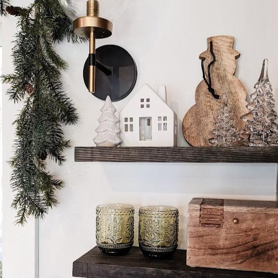 Christmas decorations on kitchen shelf