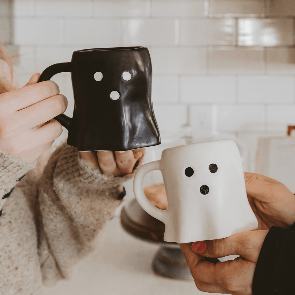 WHITE-GHOSTS-HALLOWEEN-MUGS