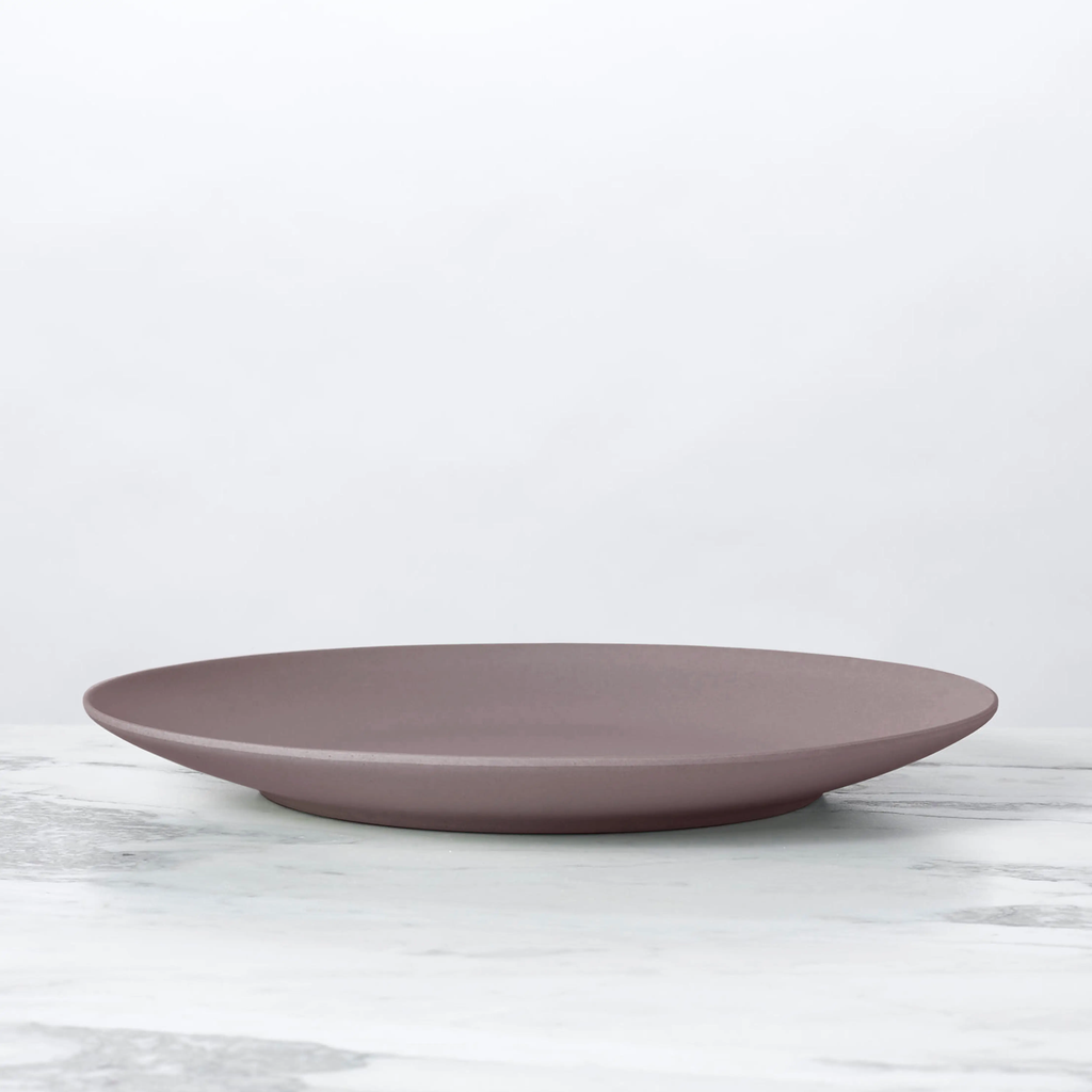 round bamboo dinner plates in gray color