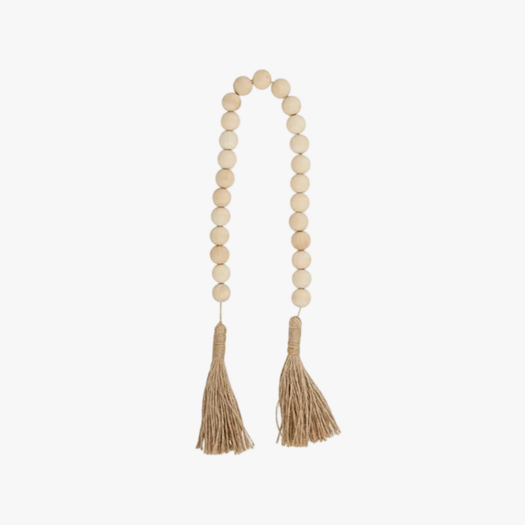 beaded garland with tassels_modern farmhouse decorating